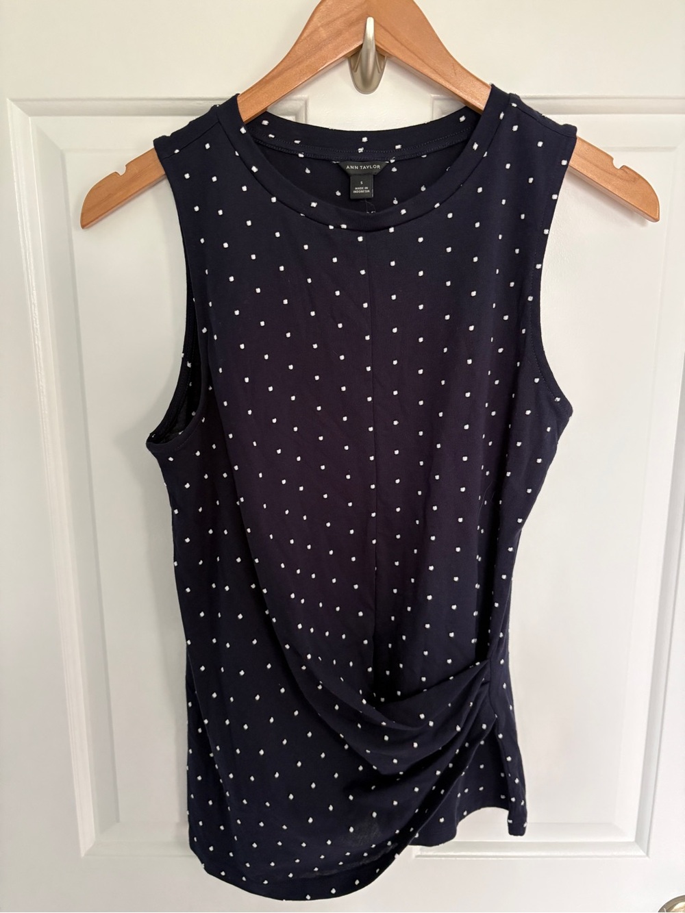 NWT Ann Taylor Navy Polka Dot Sleeveless Twist-Hem Tank